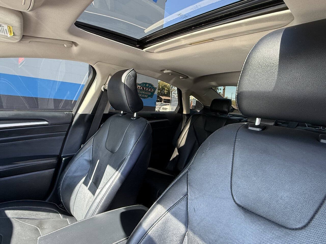 Used 2017 Ford Fusion Titanium FWD image 13