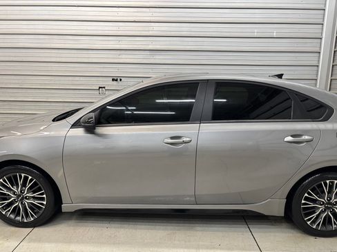 Used 2024 Kia Forte GT-Line w/ GT-Line Premium Package FWD image 7