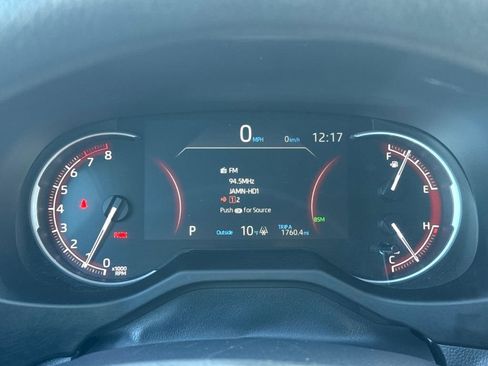 Used 2024 Toyota RAV4 XLE image 27