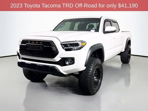 Used 2023 Toyota Tacoma TRD Off-Road w/ Technology Package AWD/4WD image 3
