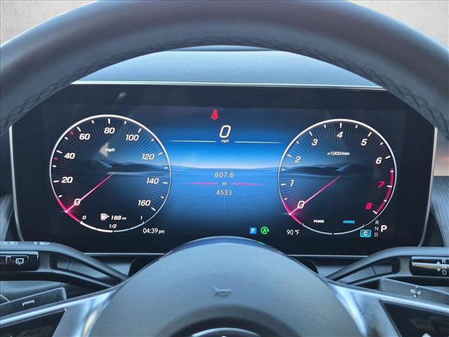 Used 2026 Mercedes-Benz GLC 300 image 11