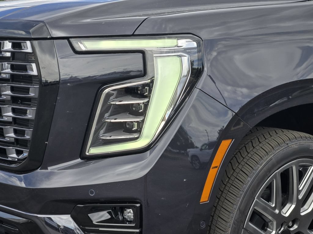 New 2026 GMC Yukon XL Denali Ultimate w/ LPO, Illumination Package AWD/4WD image 4