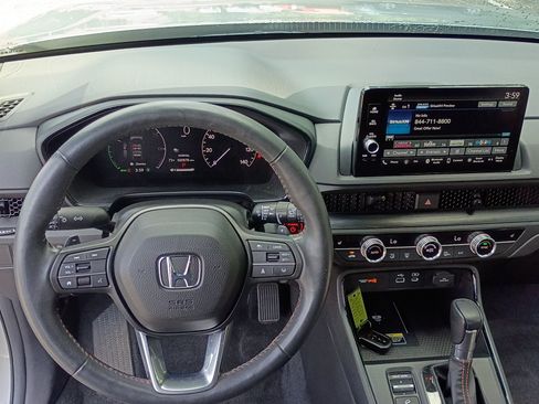 Used 2024 Honda CR-V Sport-L image 10
