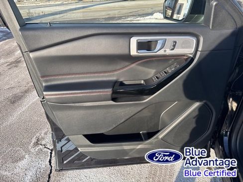 Certified 2022 Ford Explorer ST-Line w/ Class IV Trailer Tow Package image 15