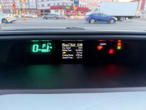 Used 2012 Toyota Prius C Three image 16