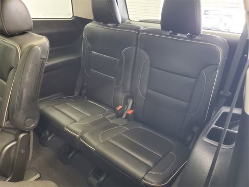 Used 2023 GMC Acadia Denali w/ Black Diamond Edition image 35