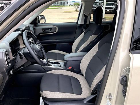 Used 2025 Ford Bronco Sport Big Bend w/ Convenience Package image 8