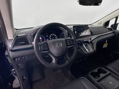 New 2026 Honda Odyssey Elite image 9