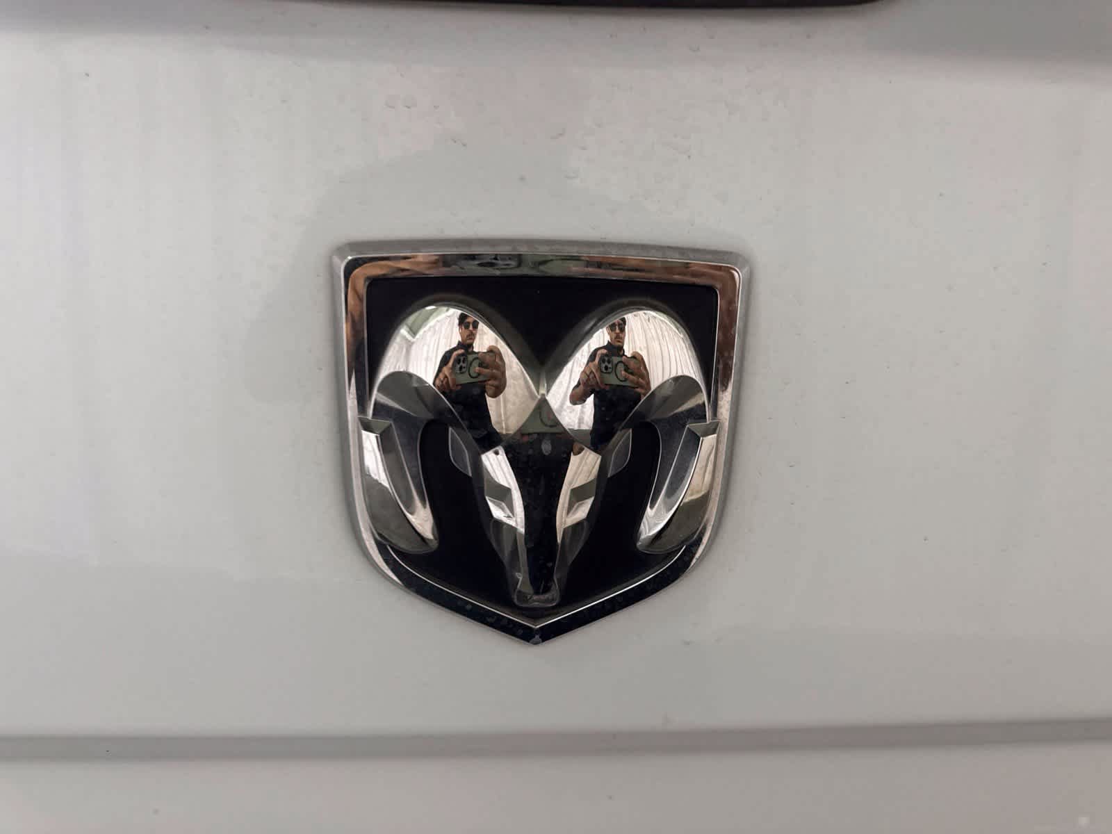 Used 2016 RAM 1500 Express RWD image 10