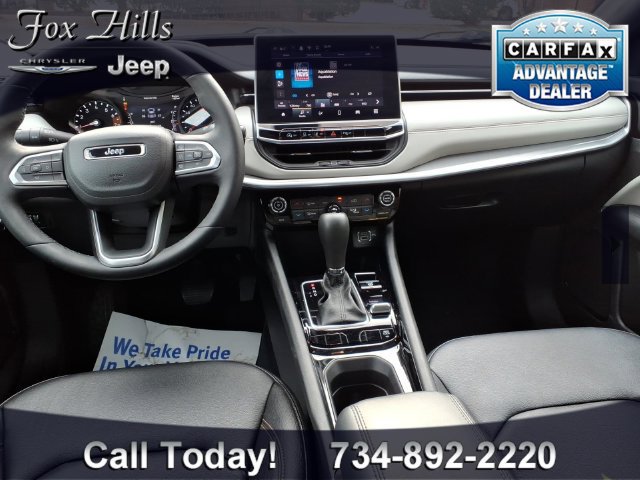 Used 2024 Jeep Compass Limited AWD/4WD image 13