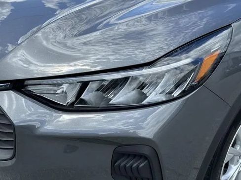 Used 2025 Ford Escape Active FWD image 11