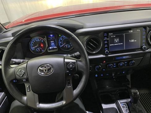 Certified 2021 Toyota Tacoma TRD Off-Road image 21
