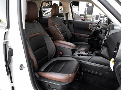 Used 2024 Ford Bronco Sport Outer Banks AWD/4WD image 28