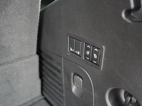 Used 2019 Chevrolet Tahoe LT AWD/4WD image 27