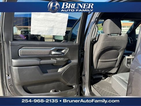 New 2026 RAM 1500 Big Horn AWD/4WD image 11