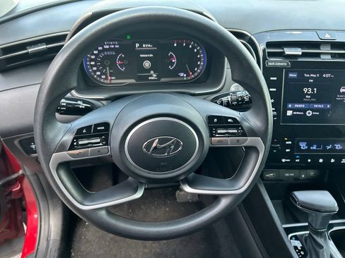 Used 2024 Hyundai Tucson SEL AWD/4WD image 16