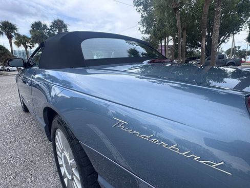 Used 2005 Ford Thunderbird 50th Anniversary RWD image 44