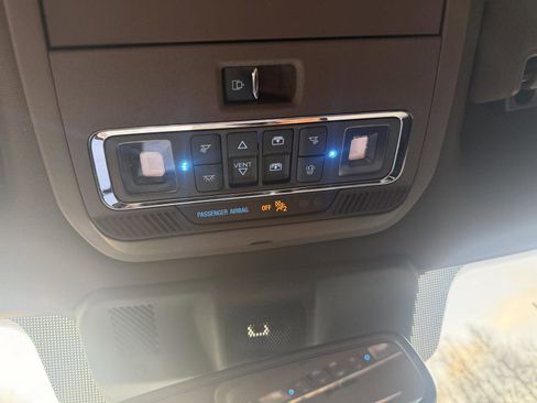 Used 2024 Ford F150 King Ranch w/ FX4 Off-Road Package image 19