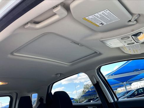 Used 2021 Ford EcoSport SE image 13