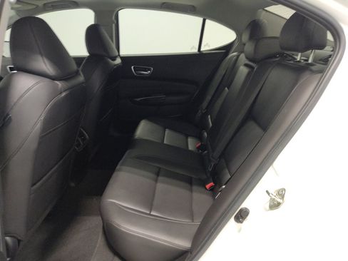 Used 2020 Acura TLX image 18