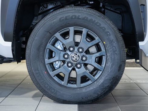 New 2026 Toyota 4Runner SR5 image 13