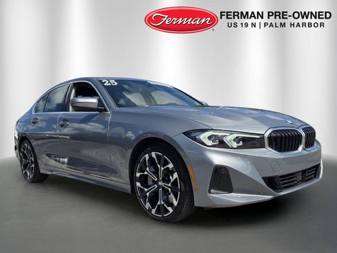 Certified 2025 BMW 330i Sedan RWD image 1