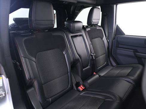 Used 2023 Ford Bronco Raptor AWD/4WD image 20