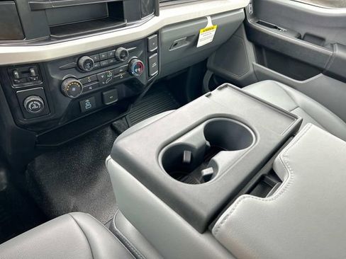 New 2024 Ford F350 XL w/ 360-Degree Camera Package image 22
