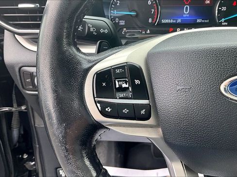 Used 2021 Ford Explorer XLT AWD/4WD image 17