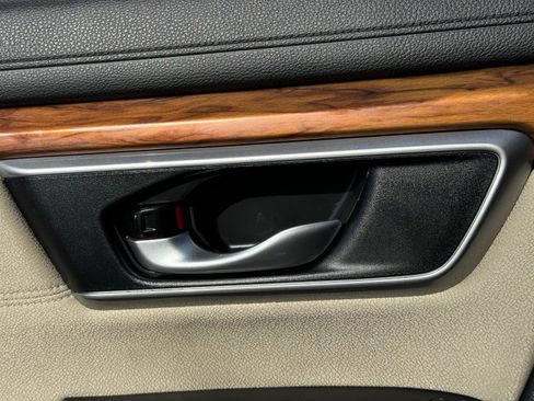 Used 2019 Honda CR-V EX image 21