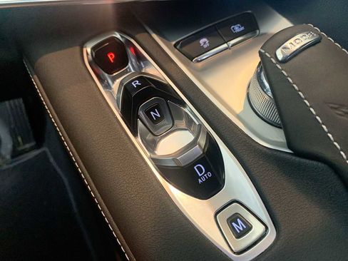 Used 2021 Chevrolet Corvette Stingray Preferred Cpe w/ 2LT image 16