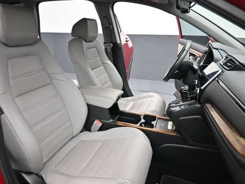 Used 2020 Honda CR-V Touring image 28