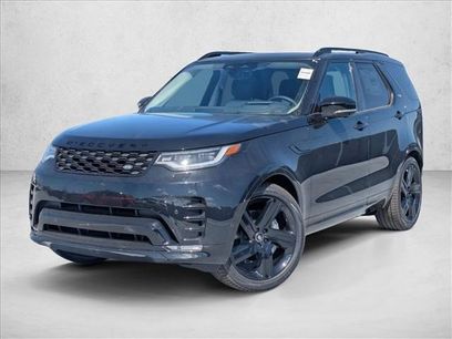 New 2026 Land Rover Discovery Dynamic SE