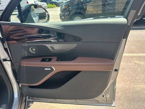 New 2026 Lincoln Nautilus Reserve w/ Jet Appearance Package AWD/4WD image 15