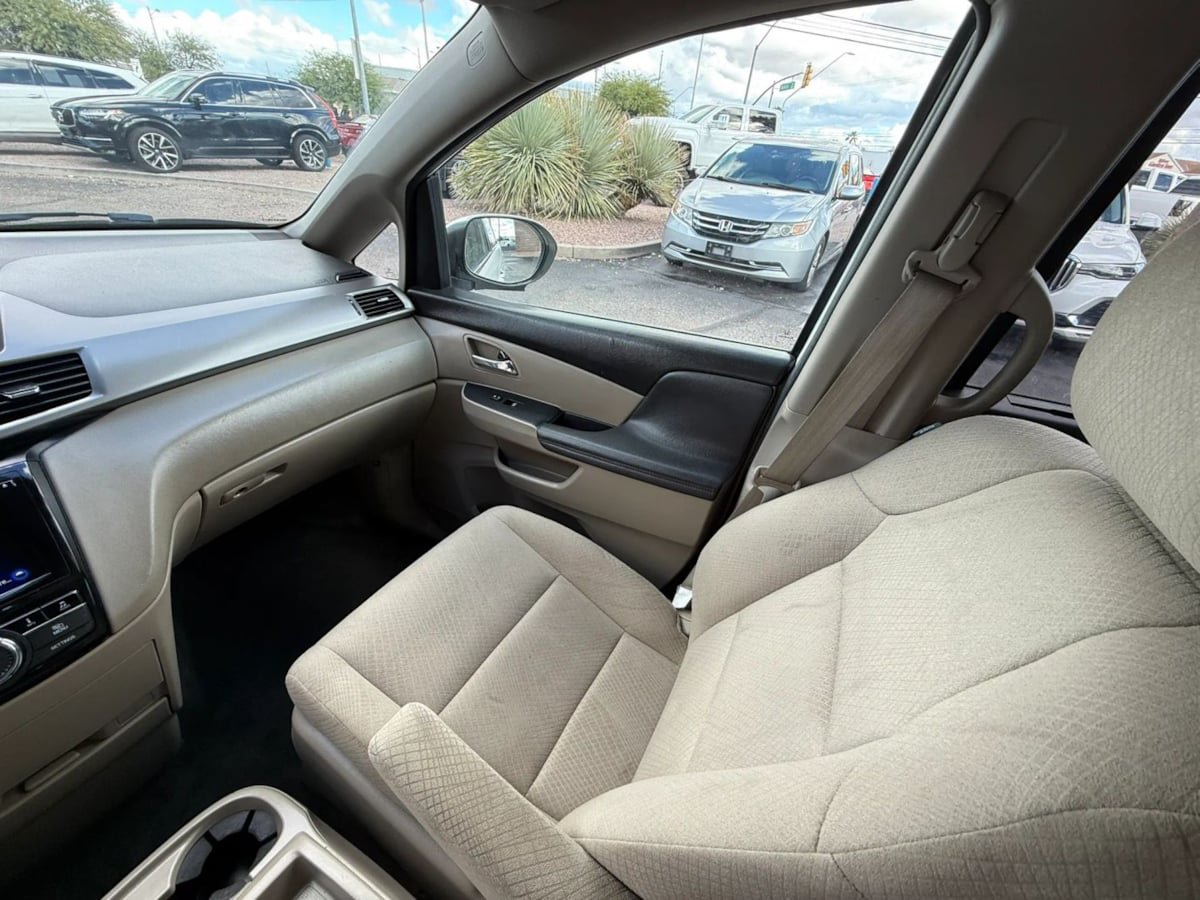 Used 2016 Honda Odyssey EX image 47