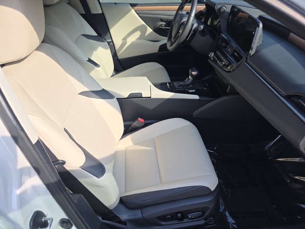 Certified 2023 Lexus ES 350 w/ Premium Package FWD image 18