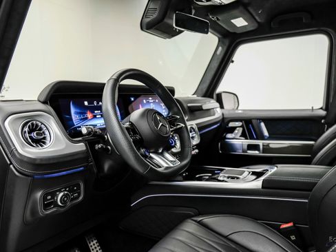 Used 2025 Mercedes-Benz G 63 AMG 4MATIC image 39