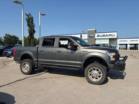 Used 2017 Ford F150 XL w/ Equipment Group 101A Mid AWD/4WD image 1