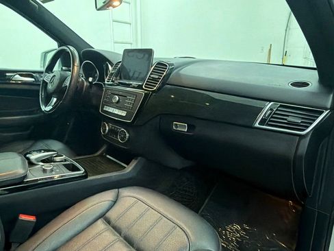 Used 2018 Mercedes-Benz GLE 350 image 28