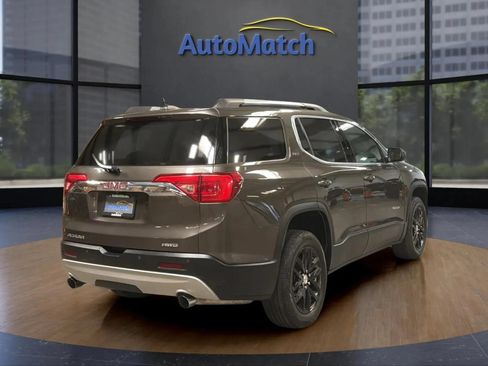 Used 2019 GMC Acadia SLT AWD/4WD image 10