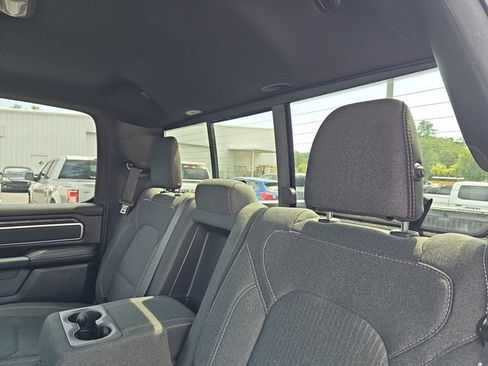 Used 2019 RAM 1500 Big Horn AWD/4WD image 13