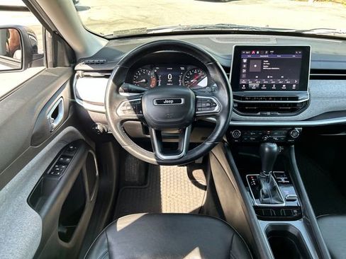 Used 2022 Jeep Compass Latitude w/ Convenience Group image 14