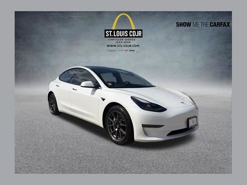 Used 2021 Tesla Model 3 Long Range image 1