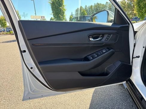 Used 2024 Honda Accord Touring image 16