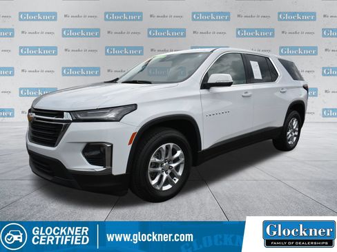 Used 2023 Chevrolet Traverse LS w/ Safety Package FWD image 1