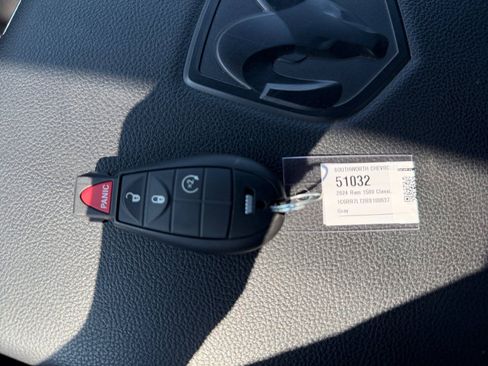 Used 2024 RAM 1500 Warlock AWD/4WD image 24