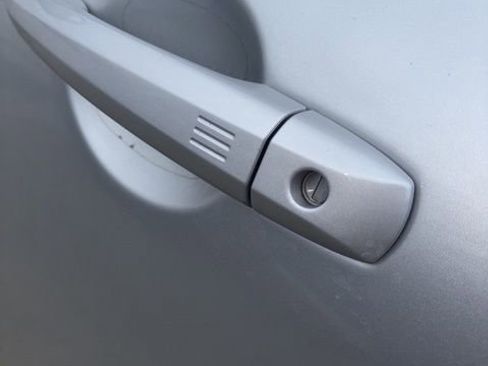 Used 2023 Nissan Pathfinder SL image 10