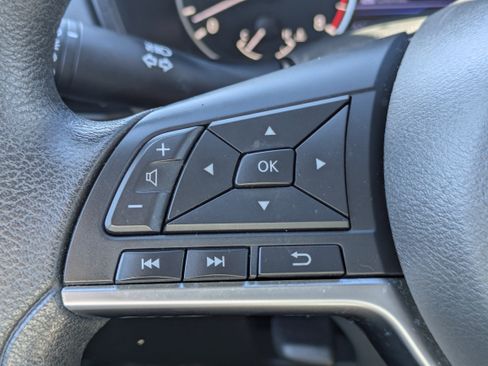 Used 2021 Nissan Altima 2.5 SV image 14