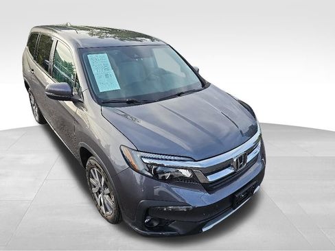 Used 2019 Honda Pilot EX image 2