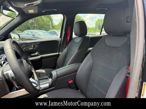 Used 2025 Mercedes-Benz GLB 35 AMG 4MATIC image 14